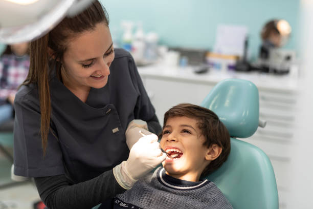 Best Dentist Open on Weekends  in Edmonston, MD
